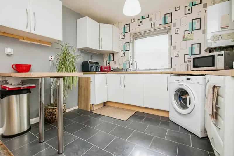 Two Bedroom Maisonette Near Birmingham City Centre