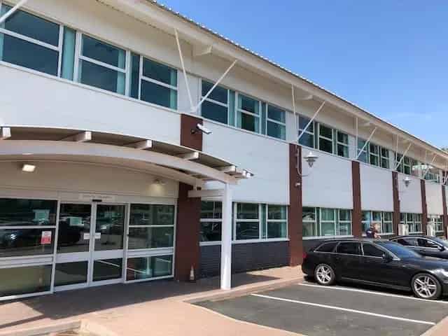 Detached Office Premises To Let in Oldbury