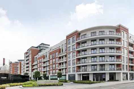 1 Bedroom Apartment Near Overground Station London