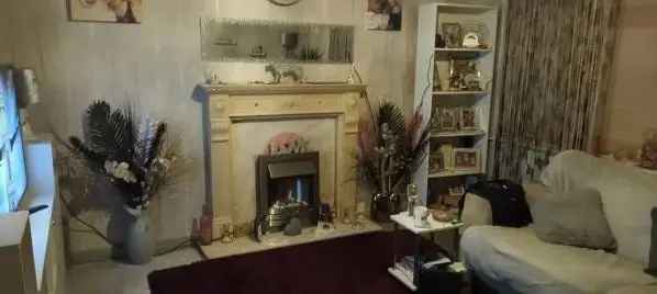 Flat For Rent in Charnwood, England