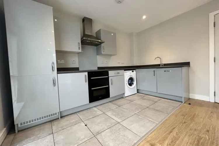 Two Bedroom Two Bathroom Apartment With Parking Available Now