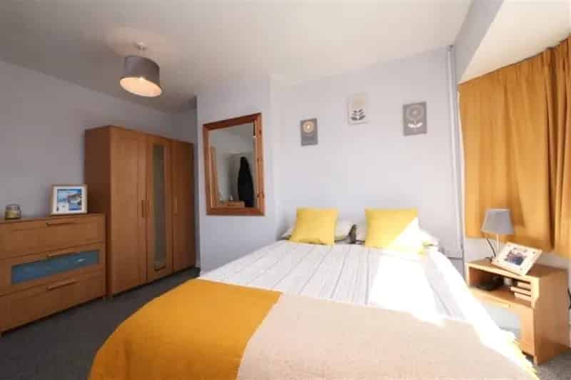 Four Bedroom Semi-Detached House in Huntington