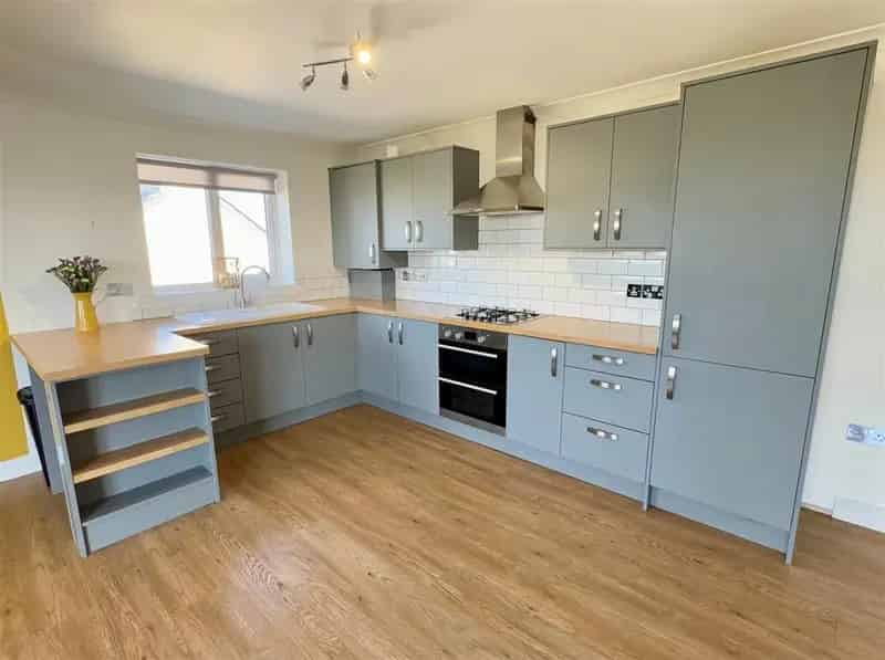 2 bedroom apartment to rent