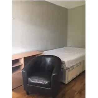 1 Room Studio Flat London 29m² All Bills Included