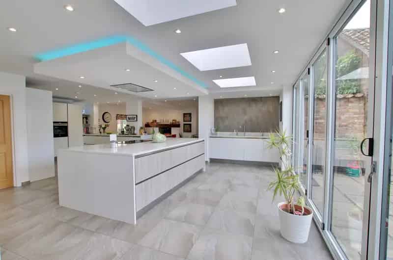 7 Bedroom Victorian Home 6000 Sq Ft Self Contained Annexe Swimming Pool