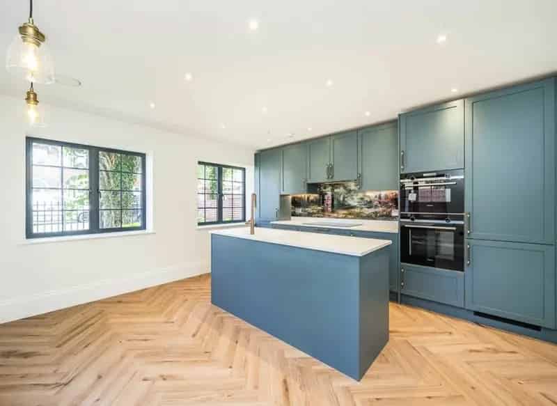 4-Bedroom Victorian House with Solar Panels and Grey Water Tanks Near Streatham Hill Station