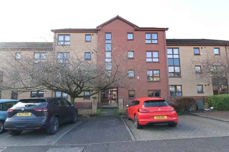 2 Bedroom Flat to Rent
