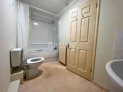 4 Bedroom House for Students Sharers Southampton 2025