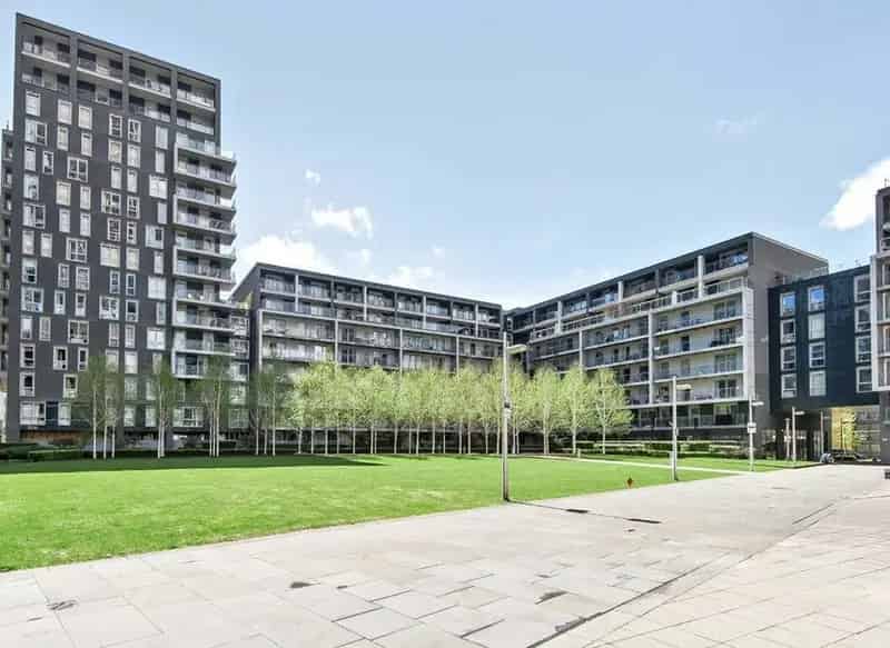 Studio Apartment near Canary Wharf South Quay