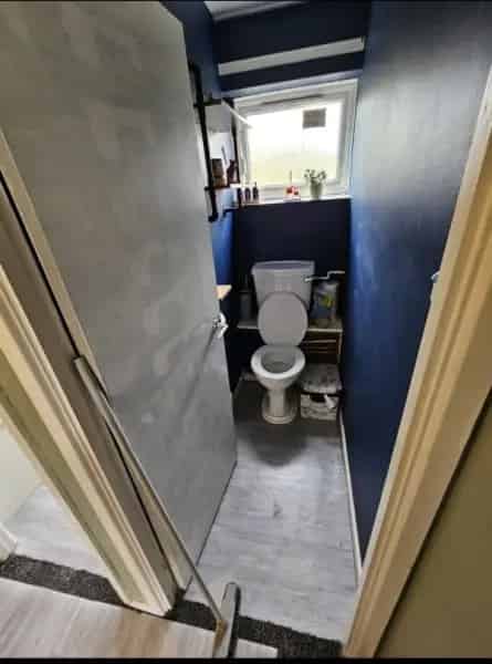 2-Bedroom Flat with Balcony, Parking & Pet-Friendly