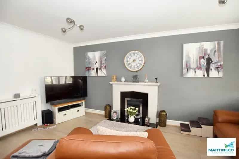 4 Bedroom Townhouse For Sale Near A5 Motorway
