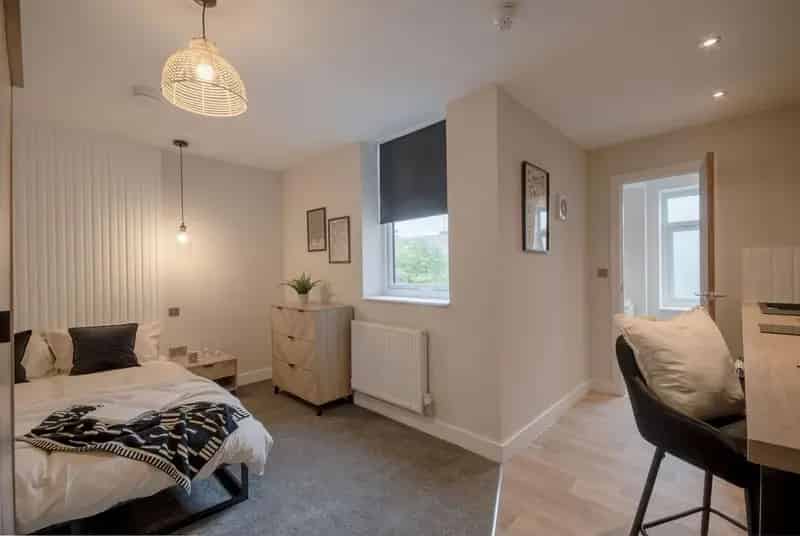 Studio to Rent