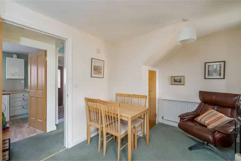 2 Bed House Duns Modern Kitchen South Facing Garden