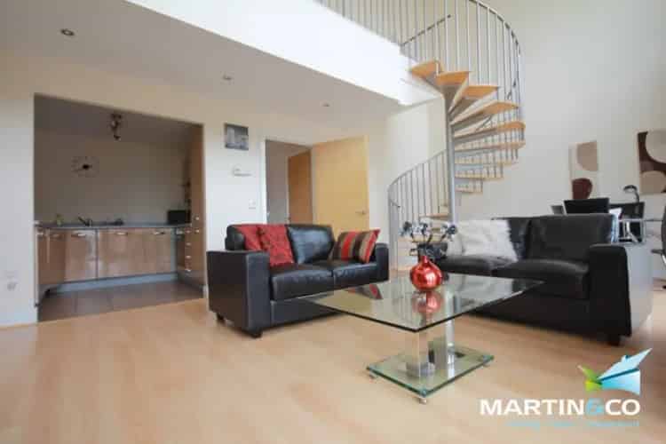 2 Bedroom Flat To Rent