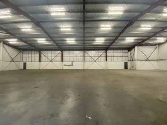Detached Modern Industrial Unit to Rent in Paisley