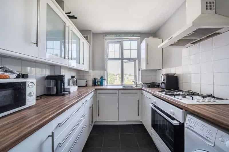 2 Bed Flat for Sale Clapham Brixton