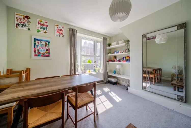 Spacious 3 Double Bedroom Flat with Excellent Natural Light