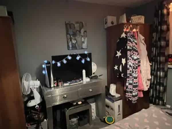 1 to 2 3 Bedroom Upgrade Needed Family