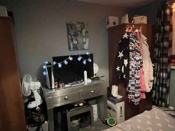 Flat For Rent in Sunderland, England