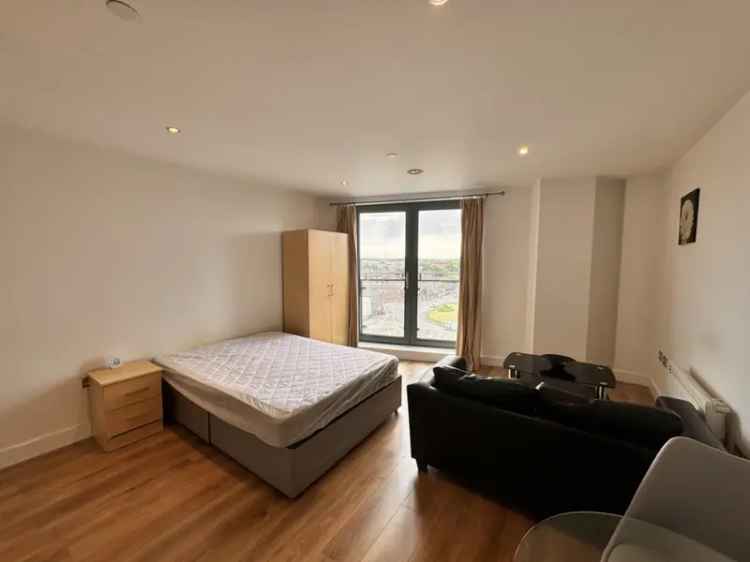 Studio Apartment For Sale in Leeds Echo Central Two with Tenancy
