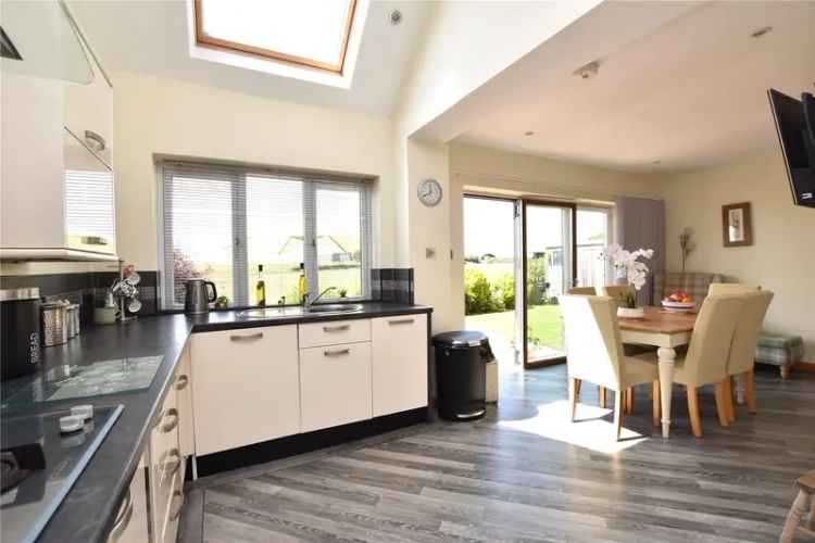 House For Sale in Leeds, England