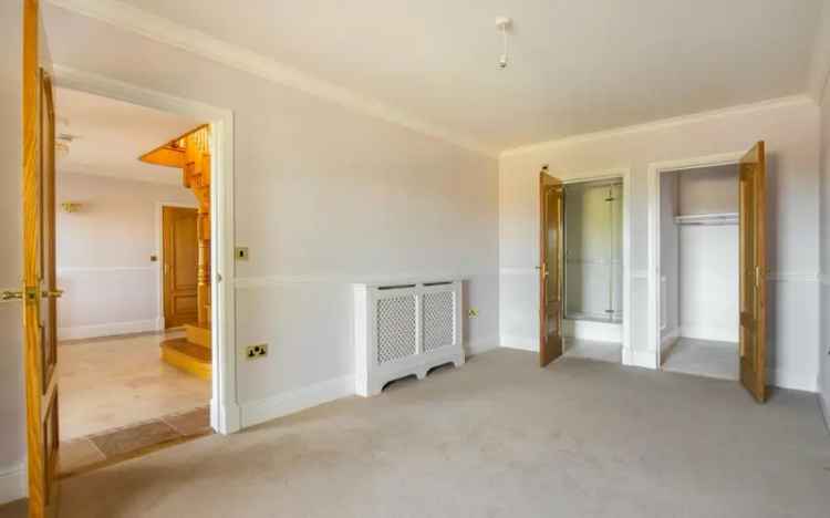 Prestigious Country Residence Llanybydder