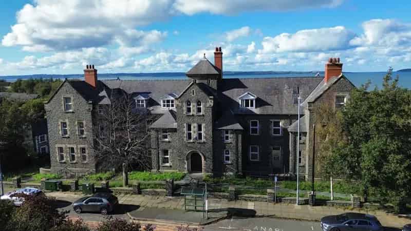 Large Detached Building Redevelopment Potential 16865 sq ft
