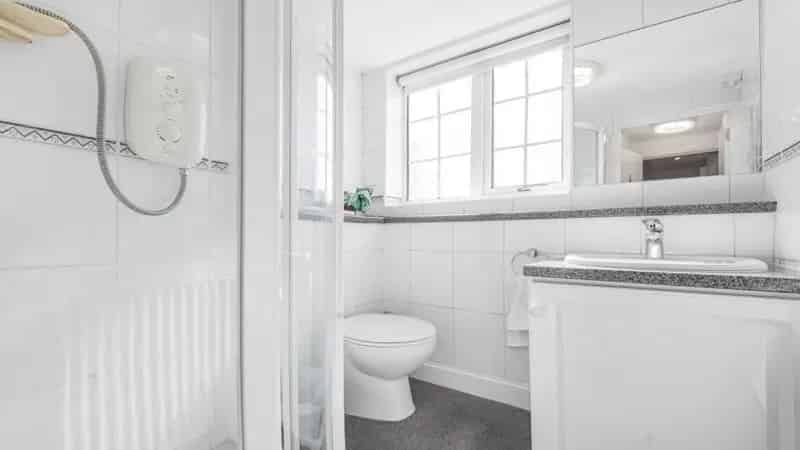 Freehold Office Building with Townhouse Conversion Potential