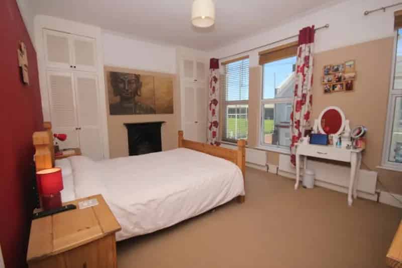 2 Bedroom Victorian House For Sale in Stoke Plymouth