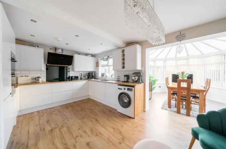 4 Bedroom Detached House for Sale in Kempston