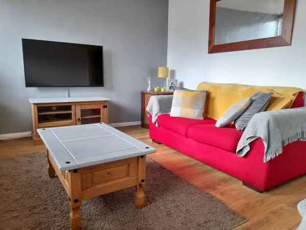 2 Bed Maisonette