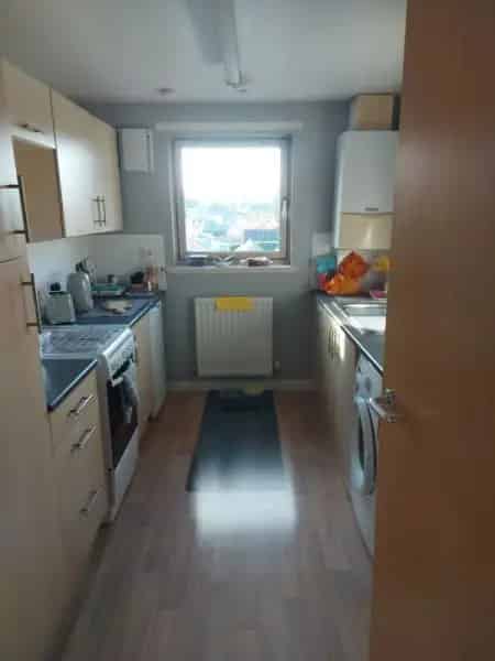 Large 2 Bed Flat Near Castle Douglas Shops