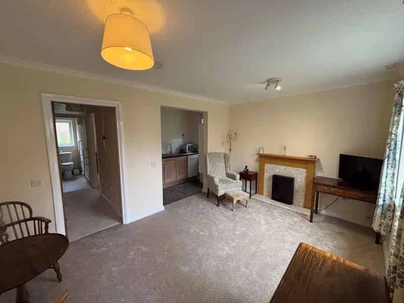 1 Bedroom Bungalow Apartment for Sale