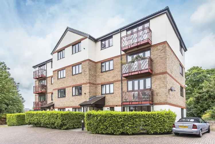 1 Bedroom Apartment near East Putney Station