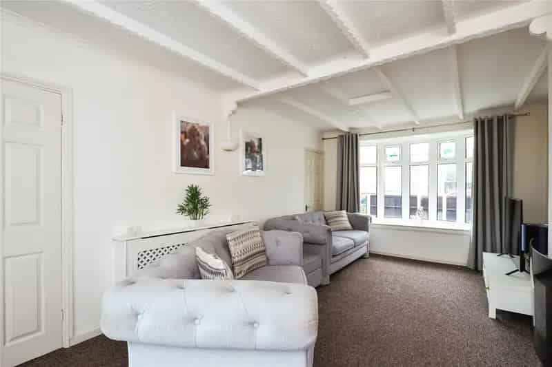3 Bedroom Mid Terraced House - Ideal First Time Buyer