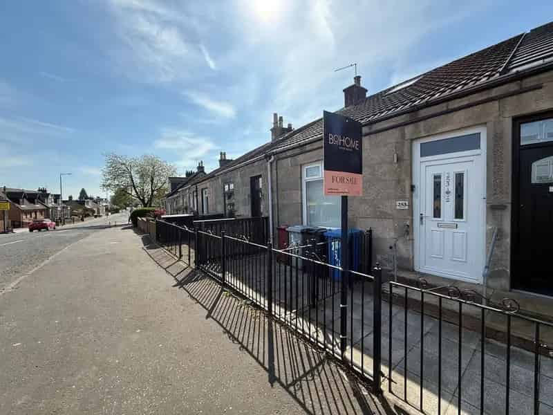 1 Bedroom Bungalow for Sale in Blantyre