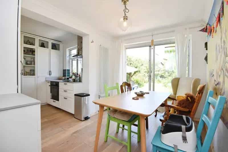 Extended Family Home in Avenues Area