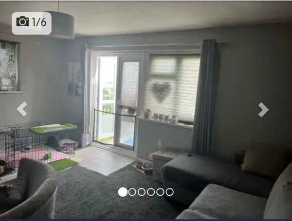 Flat For Rent in Teignbridge, England