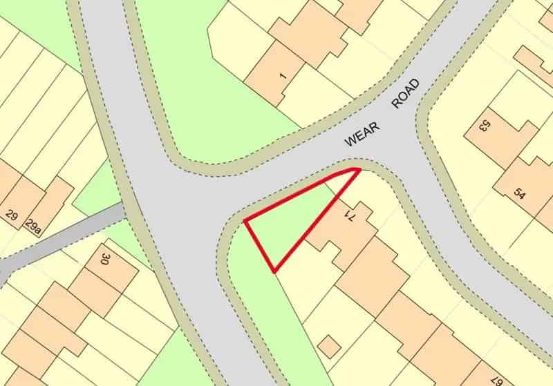 117 sq m Freehold Plot of Land Near Alchester Park
