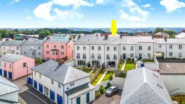 Stret Rosemelin, Truro, Cornwall, TR1 1FR | Property for sale | Savills