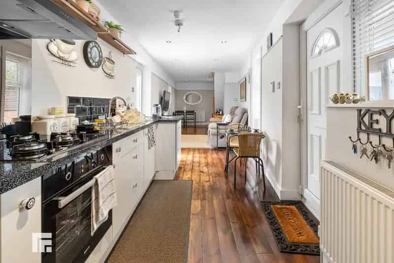 2 Bedroom Semi-Detached House for Sale