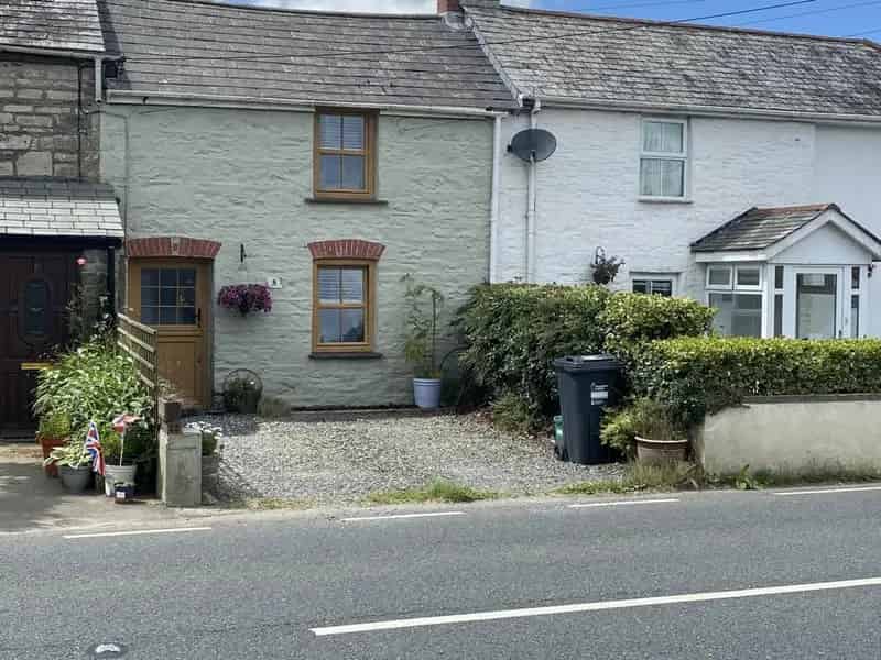 2 Bedroom Cottage for Sale in North Cornwall