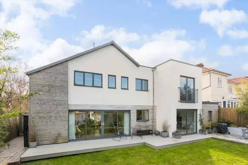 4 Bedroom Detached House for Sale in Cotham