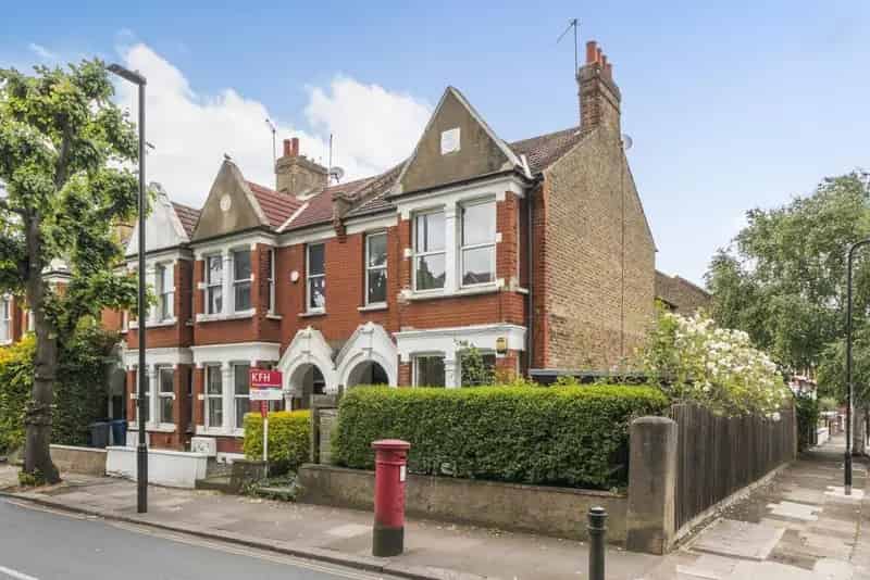 2-3 Bedroom First Floor Flat Renovation Project