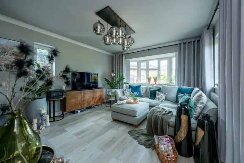 Detached Bungalow with Annexe Stables and 1.5 Acre Plot West Winch