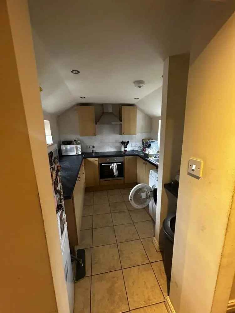 2 bedroom flat to rent