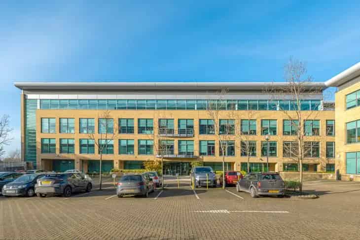 Altius House: Modern Office Space in Milton Keynes