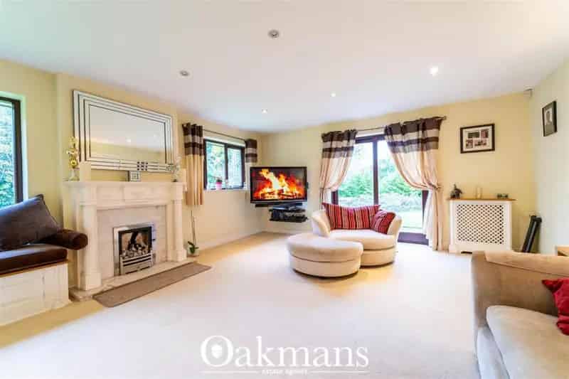 4 Bedroom Detached Bungalow For Rent