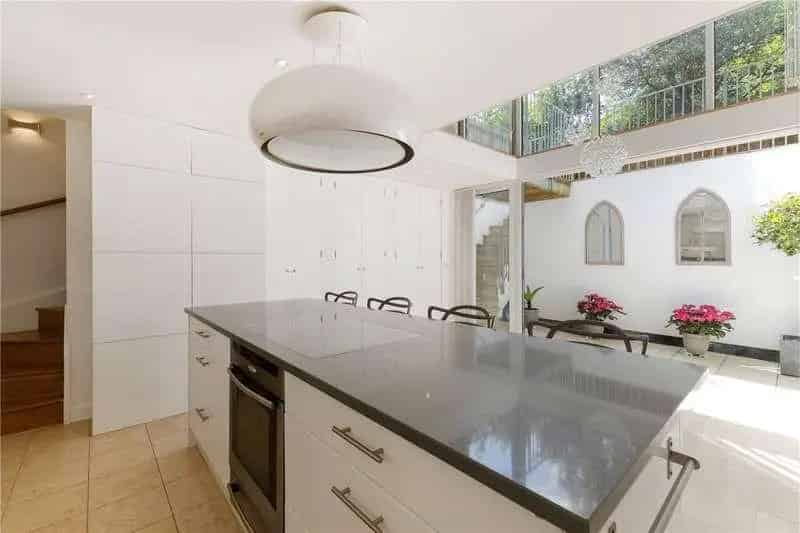 3 Bed House for Sale South London