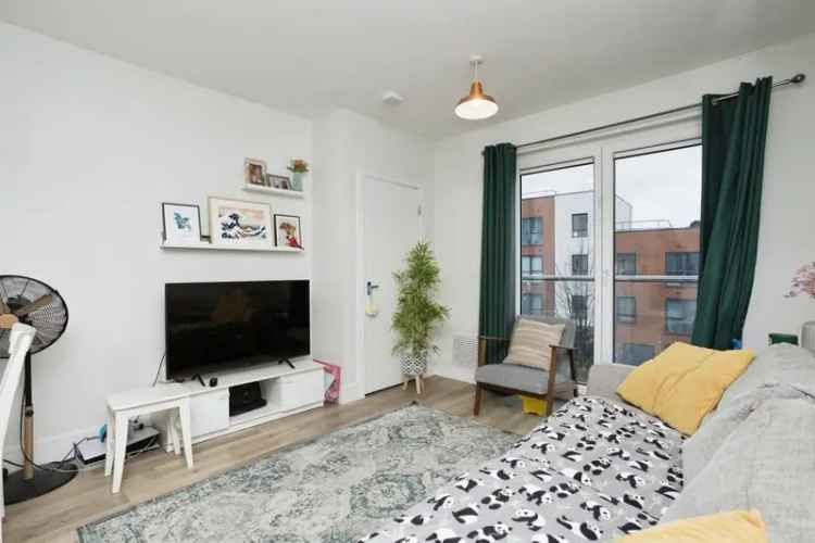 Two-Bedroom Apartment in Crawley Near Town Centre